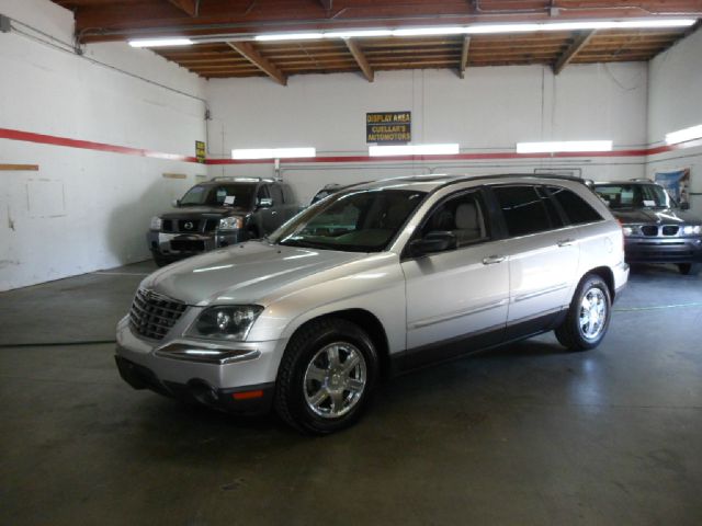 2004 Chrysler Pacifica EX - DUAL Power Doors