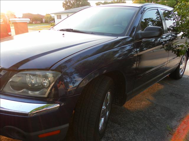 2004 Chrysler Pacifica Limited Trail Rated