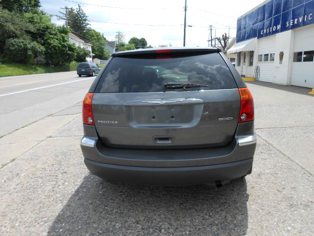 2004 Chrysler Pacifica Unknown