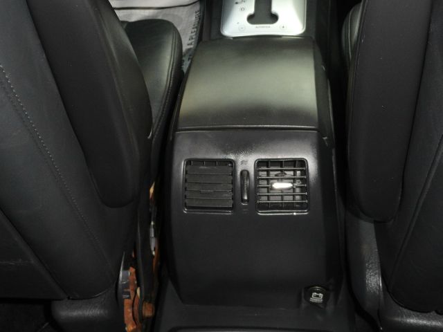 2004 Chrysler Pacifica EX - DUAL Power Doors