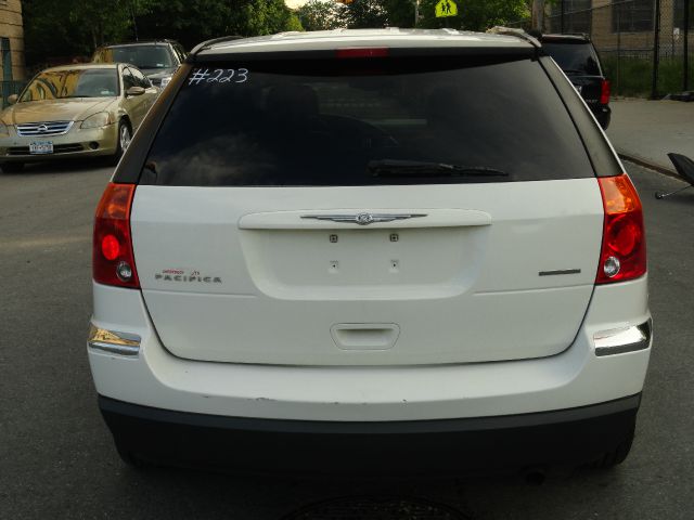 2004 Chrysler Pacifica EX - DUAL Power Doors