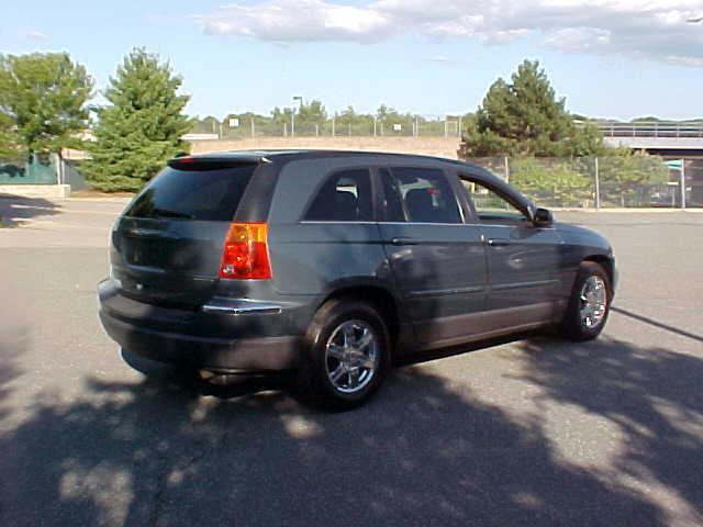 2004 Chrysler Pacifica Unknown