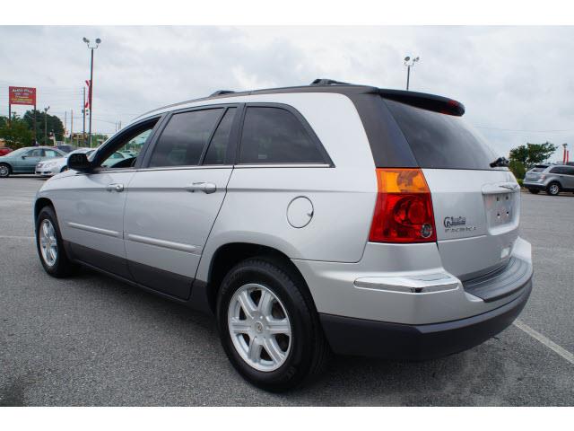 2004 Chrysler Pacifica Unknown