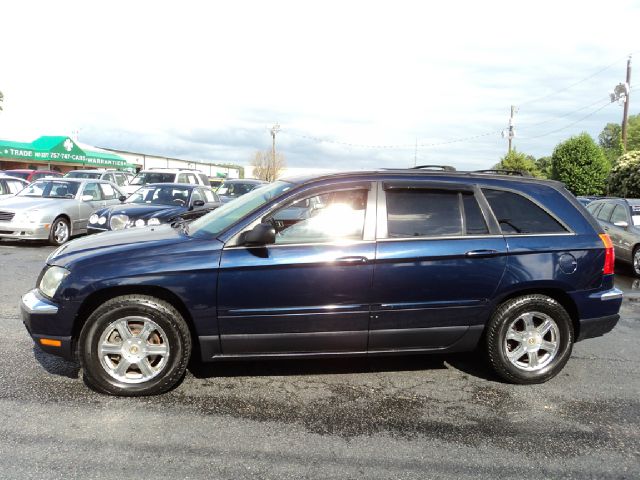 2004 Chrysler Pacifica EX - DUAL Power Doors