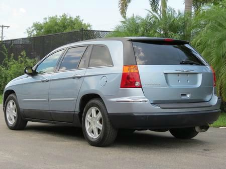 2004 Chrysler Pacifica EX - DUAL Power Doors