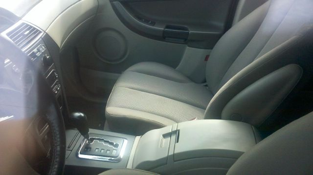 2005 Chrysler Pacifica EX - DUAL Power Doors