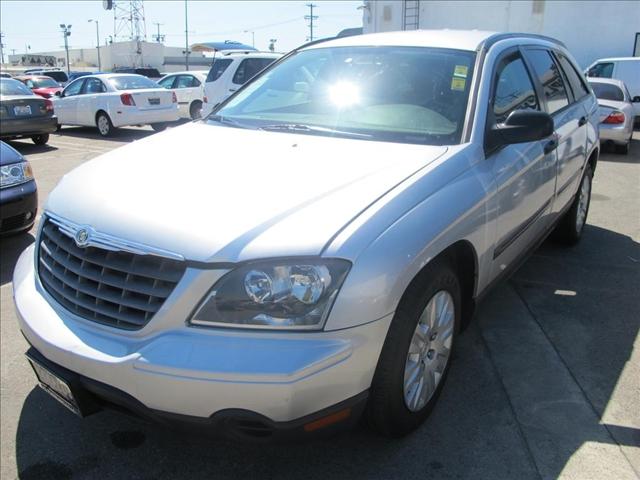 2005 Chrysler Pacifica Base