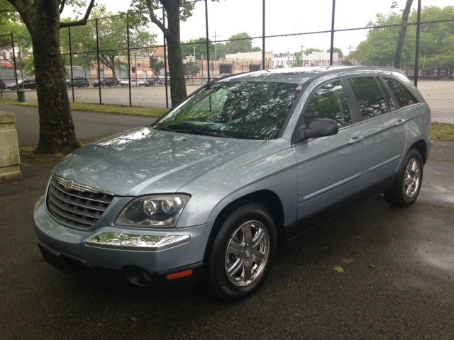 2005 Chrysler Pacifica GT Premium