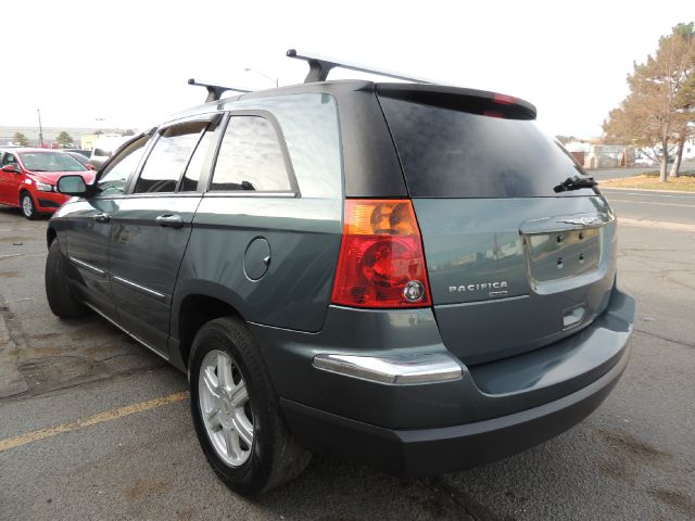 2005 Chrysler Pacifica (value Line)