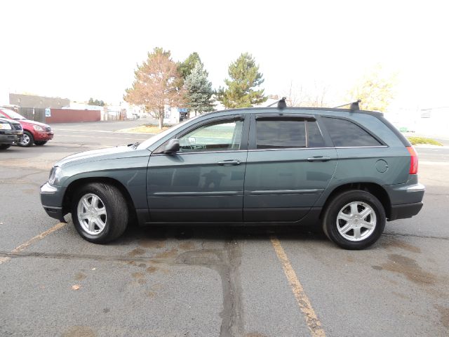 2005 Chrysler Pacifica (value Line)