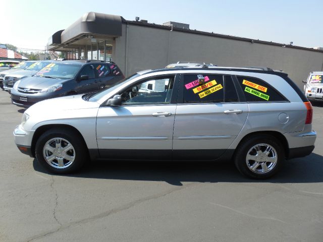 2005 Chrysler Pacifica GT Premium