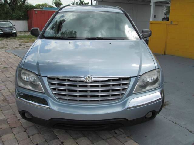 2005 Chrysler Pacifica (value Line)