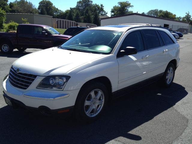 2005 Chrysler Pacifica GT Premium