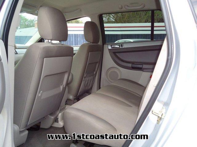 2005 Chrysler Pacifica Unknown