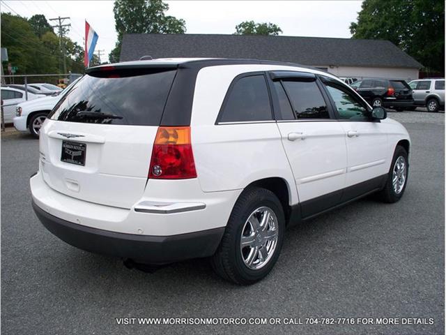 2005 Chrysler Pacifica Unknown