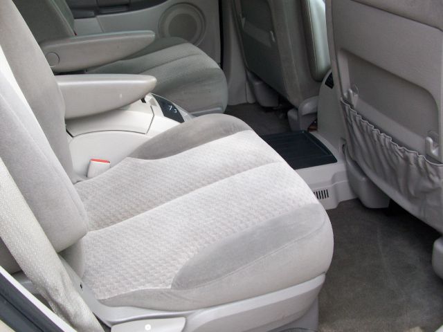 2005 Chrysler Pacifica (value Line)