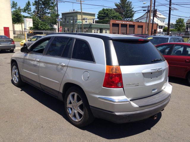 2005 Chrysler Pacifica ESV6