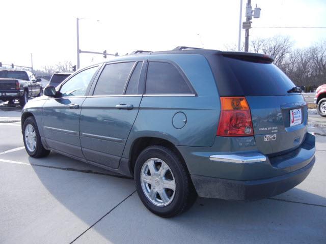 2005 Chrysler Pacifica GT Premium