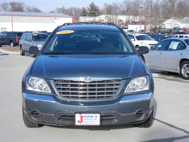 2005 Chrysler Pacifica GT Premium