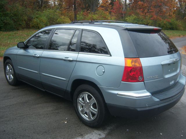 2005 Chrysler Pacifica GT Premium