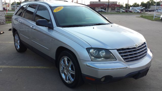 2005 Chrysler Pacifica (value Line)