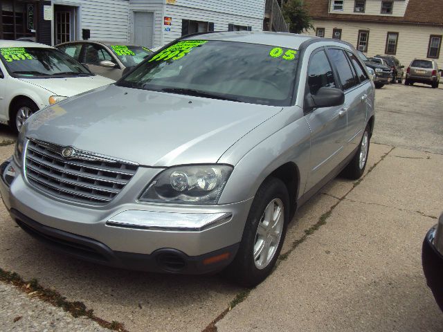 2005 Chrysler Pacifica (value Line)