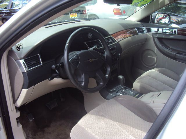 2005 Chrysler Pacifica (value Line)