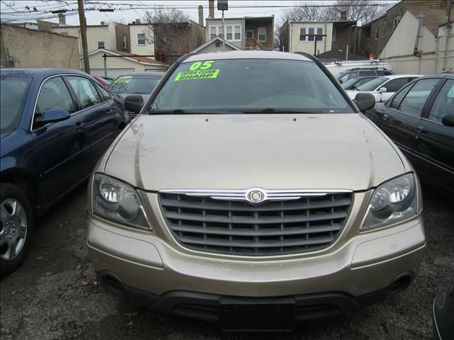 2005 Chrysler Pacifica EX - DUAL Power Doors