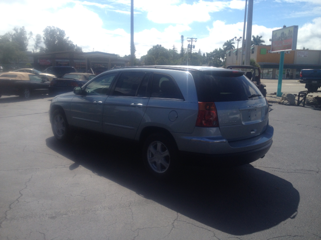 2005 Chrysler Pacifica (value Line)