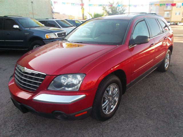 2005 Chrysler Pacifica (value Line)