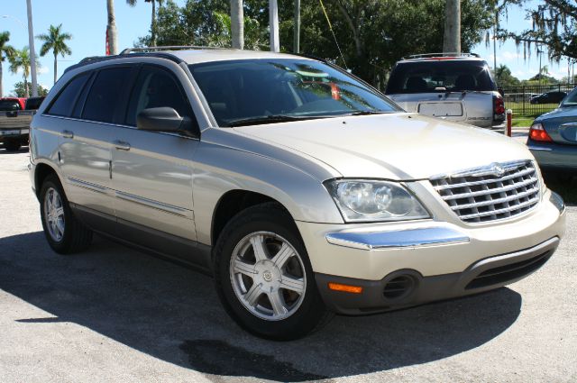 2005 Chrysler Pacifica (value Line)