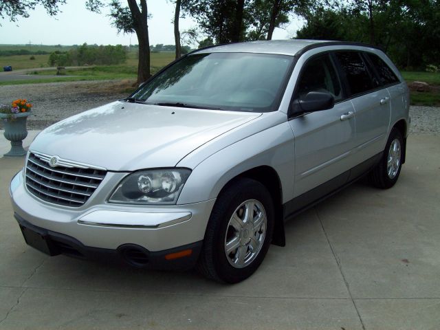 2005 Chrysler Pacifica (value Line)