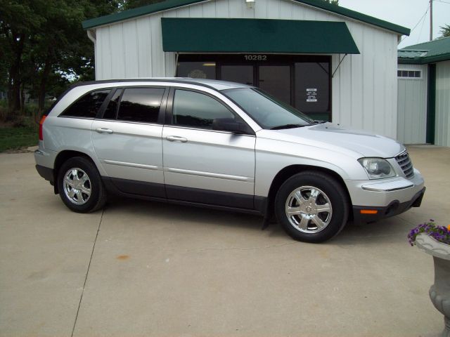 2005 Chrysler Pacifica (value Line)