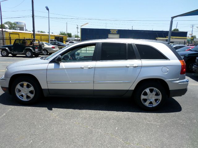 2005 Chrysler Pacifica (value Line)