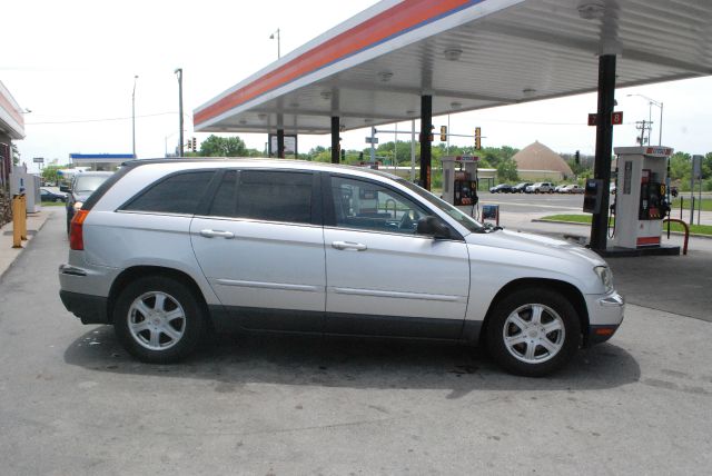 2005 Chrysler Pacifica GT Premium