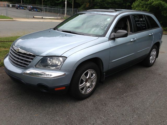 2005 Chrysler Pacifica (value Line)