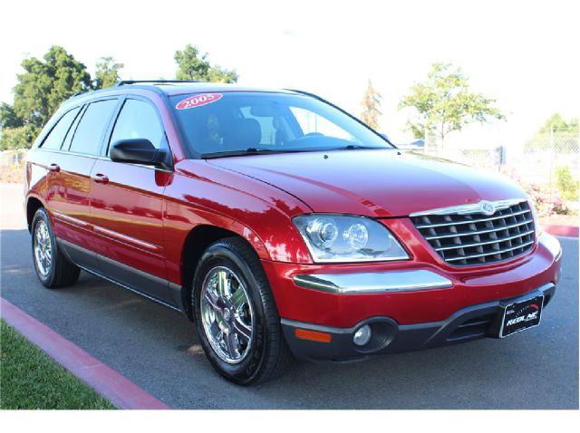 2005 Chrysler Pacifica GT Premium