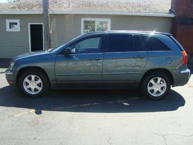 2005 Chrysler Pacifica (value Line)