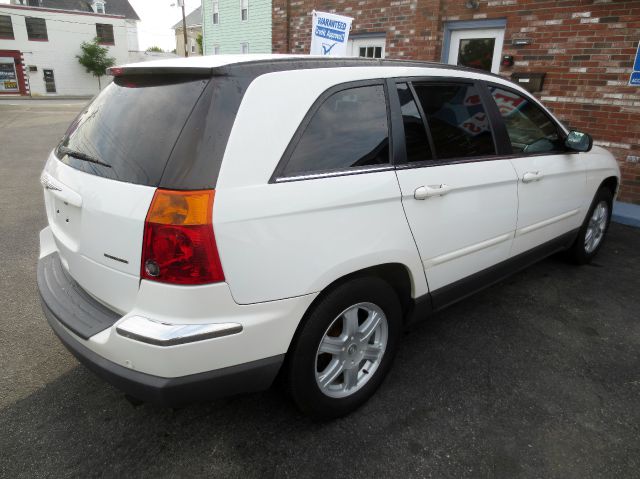 2005 Chrysler Pacifica GT Premium