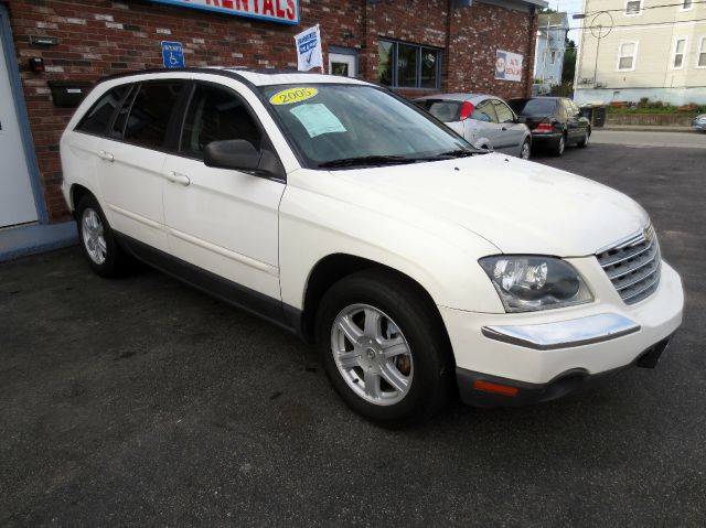 2005 Chrysler Pacifica GT Premium