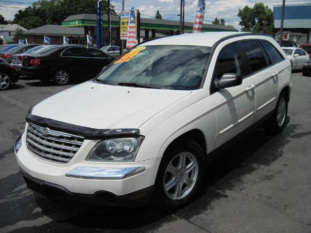 2005 Chrysler Pacifica GT Premium