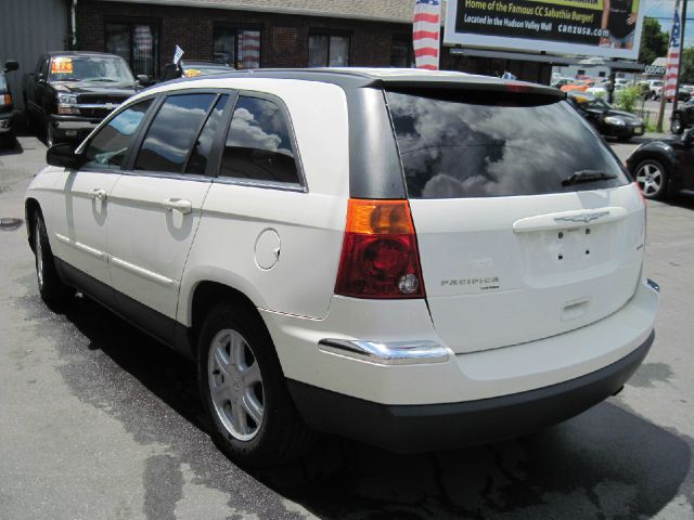 2005 Chrysler Pacifica GT Premium