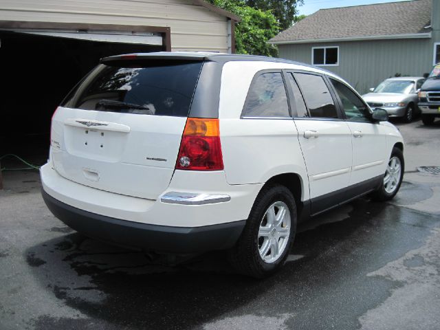 2005 Chrysler Pacifica GT Premium