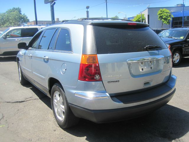 2006 Chrysler Pacifica GT Premium