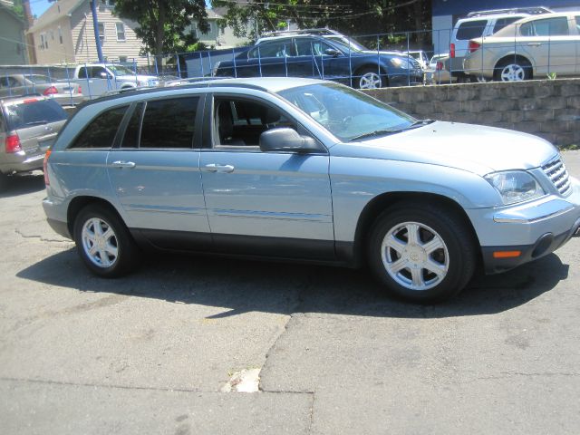 2006 Chrysler Pacifica GT Premium