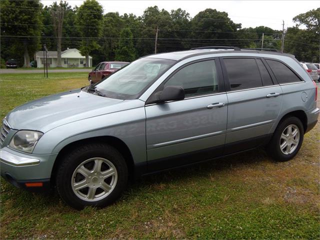 2006 Chrysler Pacifica Unknown