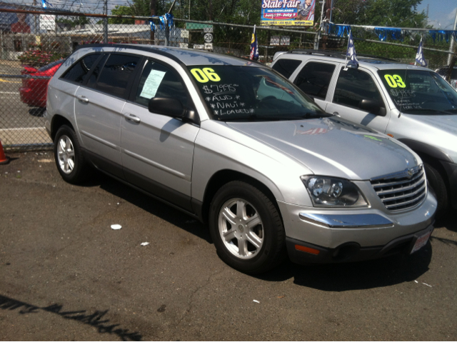 2006 Chrysler Pacifica GT Premium