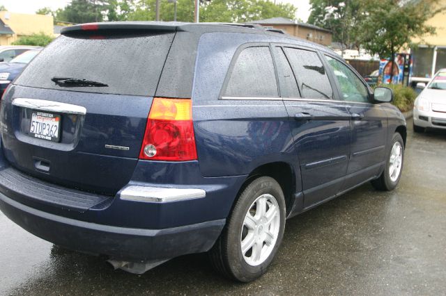 2006 Chrysler Pacifica GT Premium