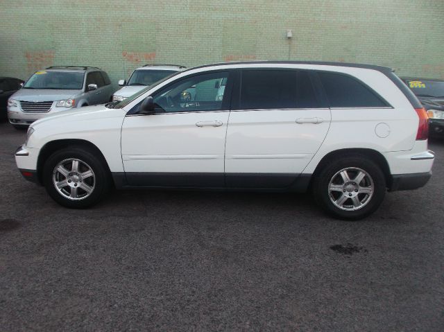 2006 Chrysler Pacifica GT Premium