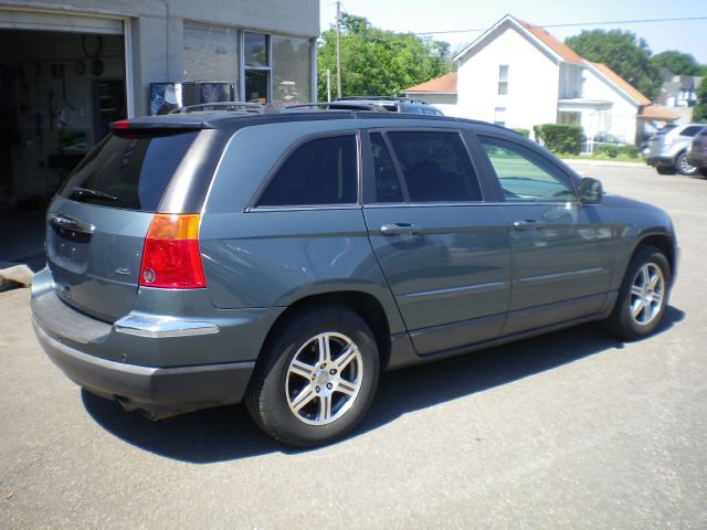 2007 Chrysler Pacifica (value Line)